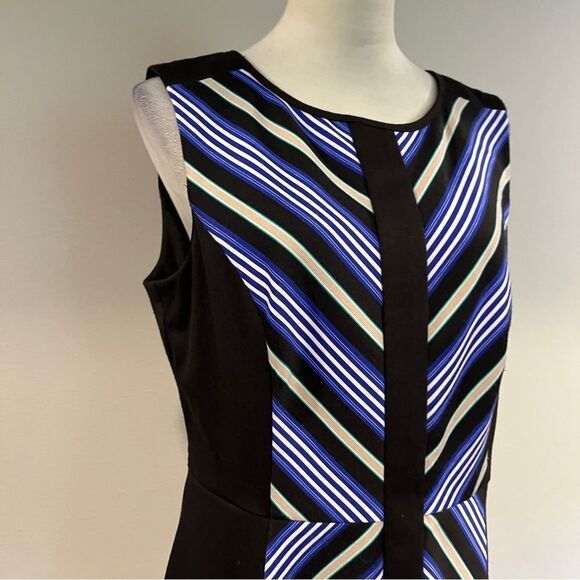 Striped Black and Blue‎ scoop neck sleeveless Dress - Picture 3 of 12